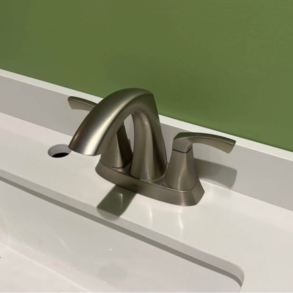 NIOB Moen Brushed Nickel Bathroom Faucet